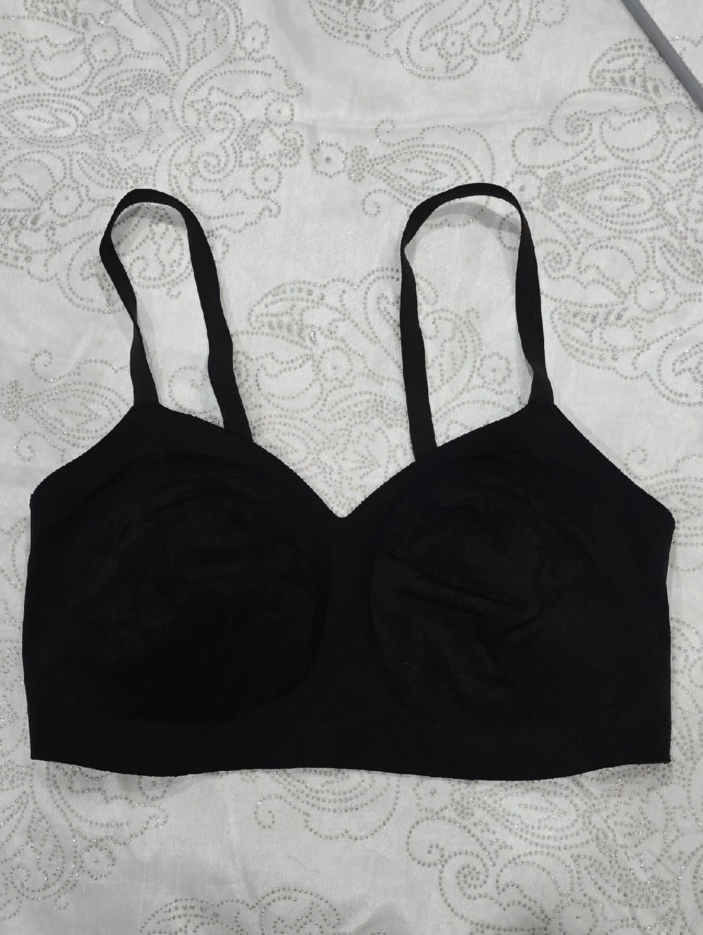 Athleta Black Seamless Wireless Bra with Thin Straps